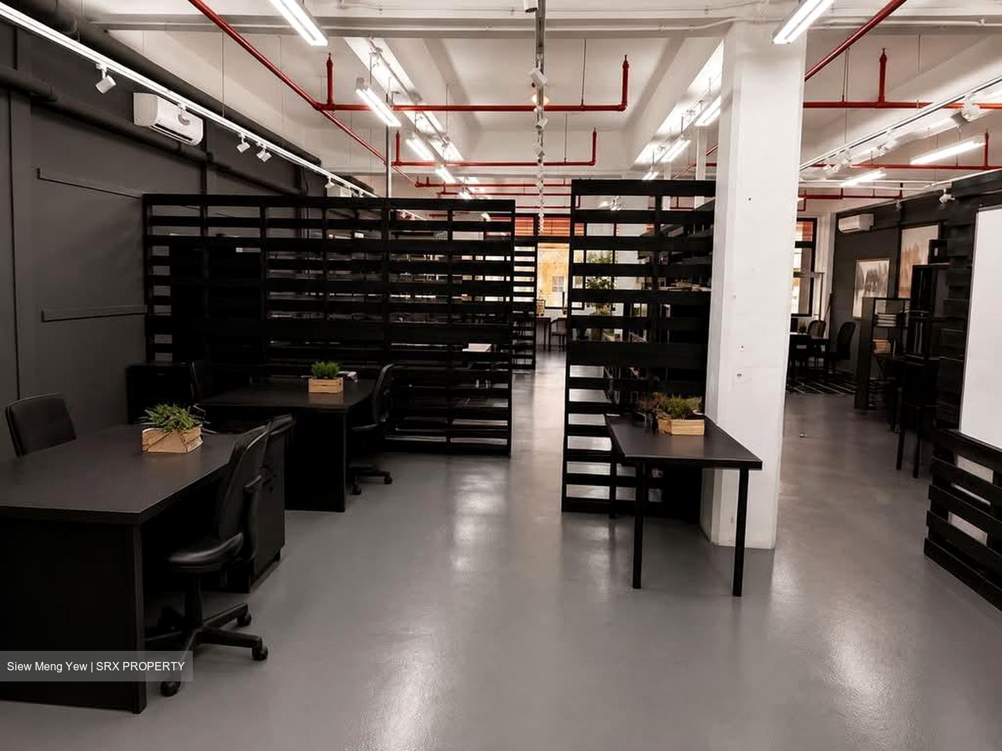 Kallang Place (D12), Factory #576584771